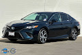 2020 Toyota Camry Hybrid SE