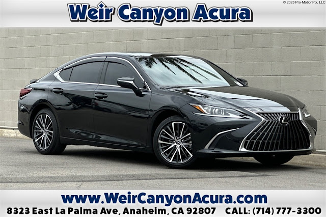2025 Lexus ES 300h