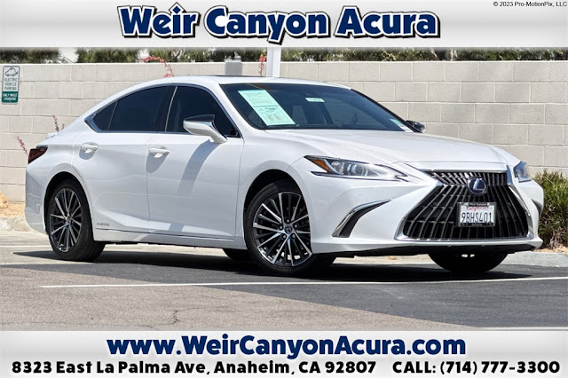 2022 Lexus ES 300h