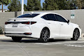 2024 Lexus ES 300h